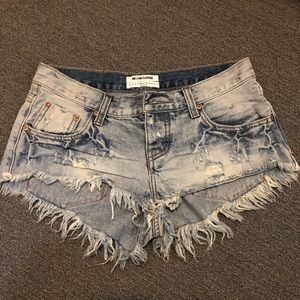 One teaspoon shorts